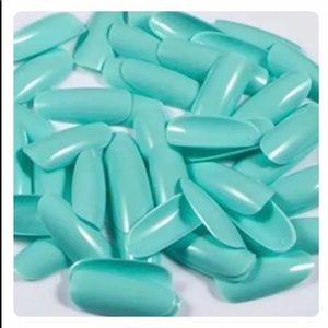 500pcs Fake nails with glue